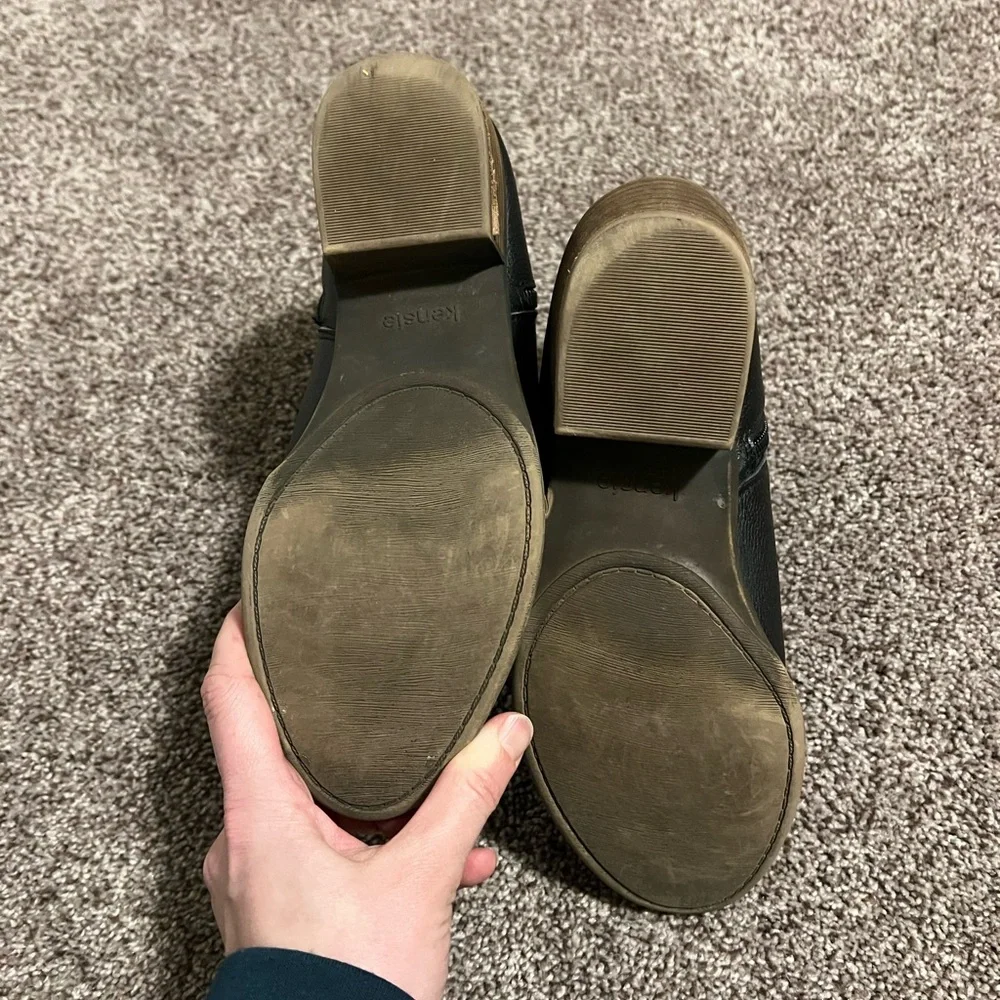 Kensie Black Ankle Booties with Side Zipper and Rounded Toe - Picture 5 of 6